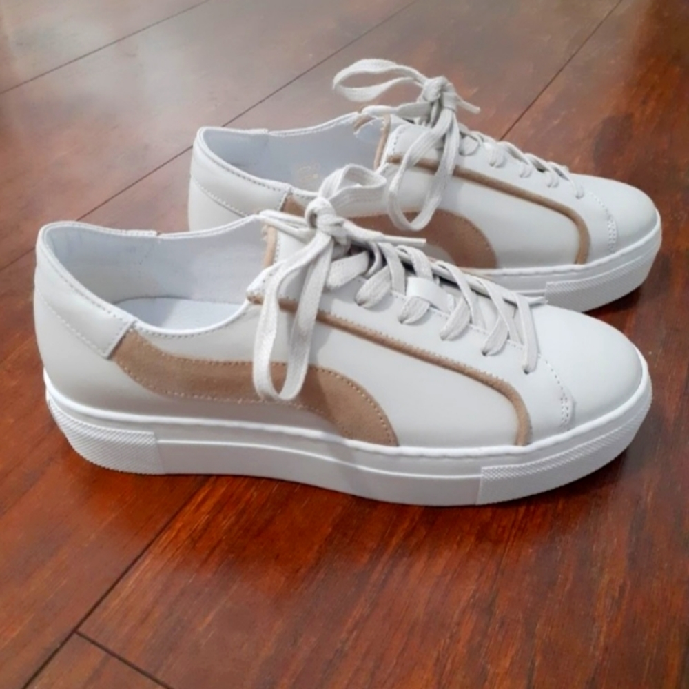 ABLE Women's Vera Sneaker Size 8